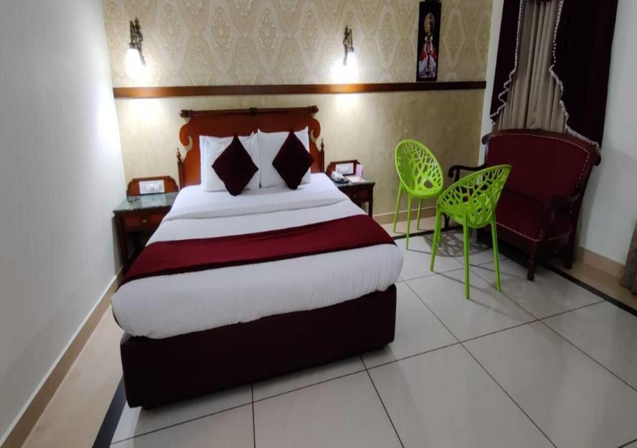 Tea County Hotel Munnar Ngoại thất bức ảnh